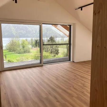 Exklusive Mit Privat Badeplatz