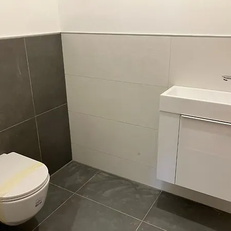 Exklusive Mit Privat Badeplatz * Grossing